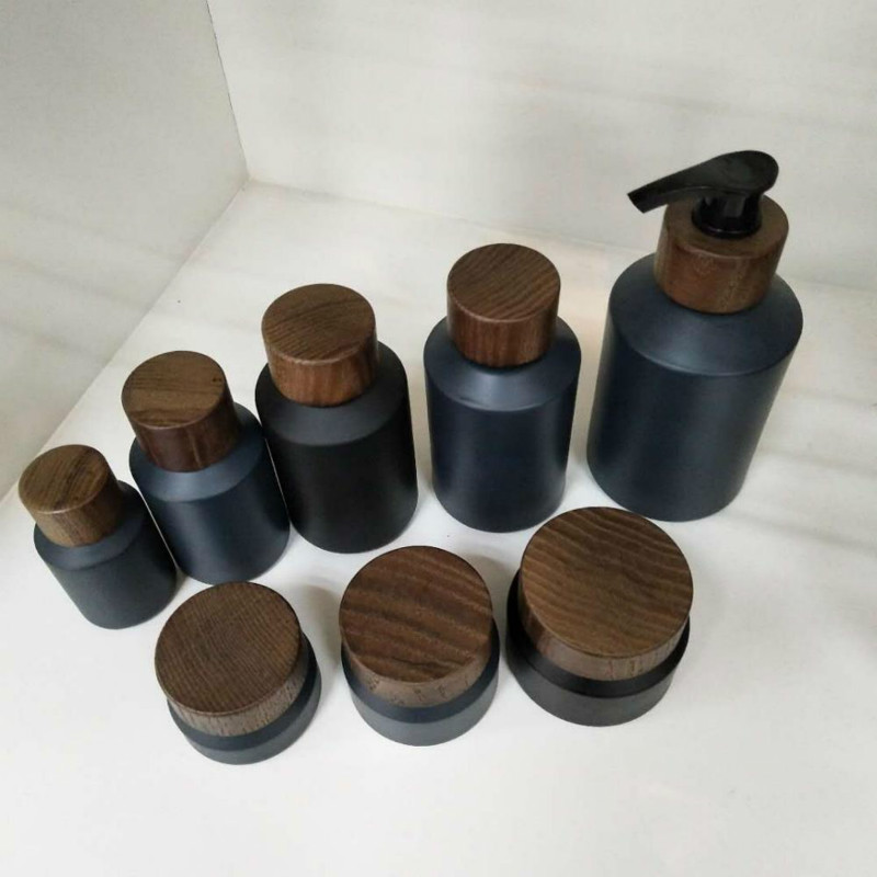60pcs 120ml black matte glass  - Luxury Skincare Jars review and price